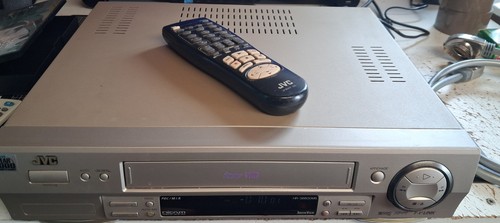 Magnétoscope super vhs - super,